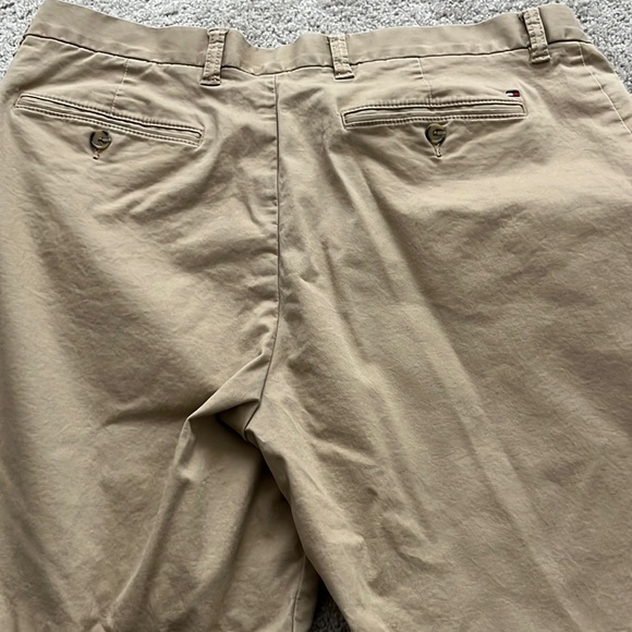 TOMMY HILFIGER SHORTS - Picture 5 of 7